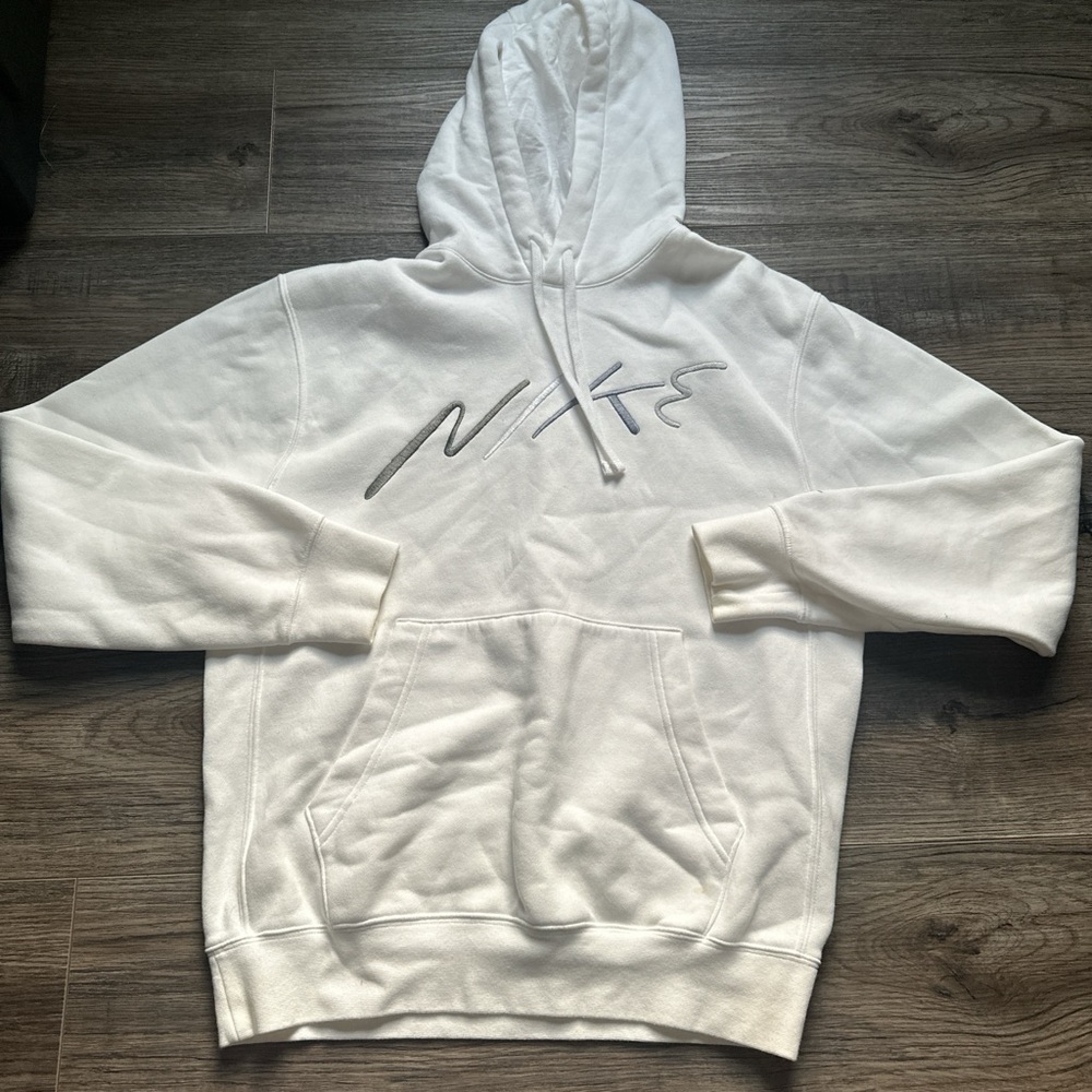Men’s Nike hoodie